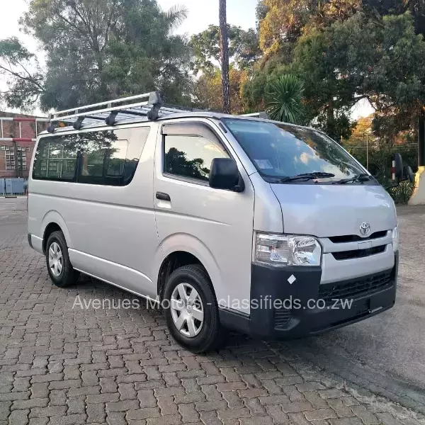 Toyota Hiace 2018