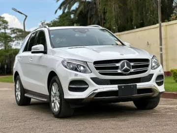 Mercedes Benz GLE 2016