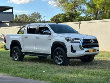 Toyota Hilux 2021