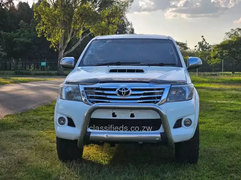 Toyota Hilux 2013