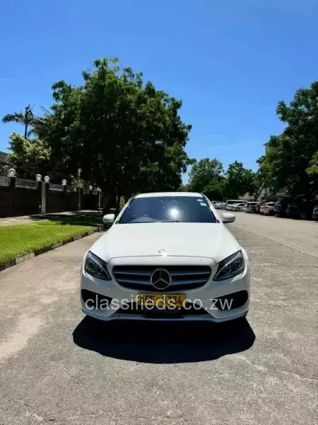 Mercedes Benz C-Class 2015