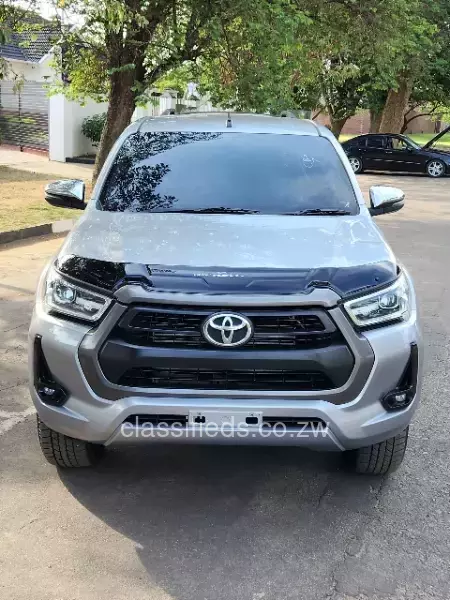 Toyota Hilux 2022