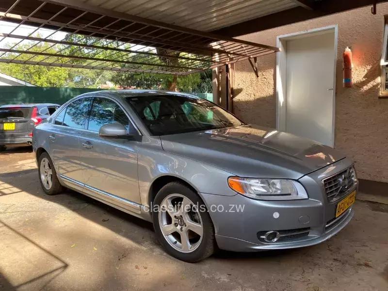 Volvo S80 2013