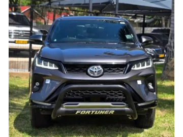 Toyota Fortuner 2023