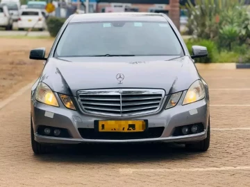 Mercedes Benz E-Class 2012