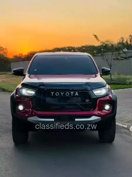 Toyota Hilux 2024