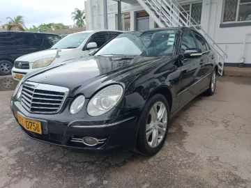 Mercedes Benz E-Class 2008