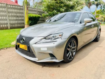 Lexus IS 2018