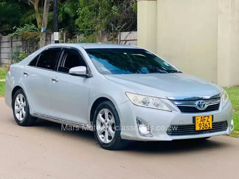 Toyota Camry 2014