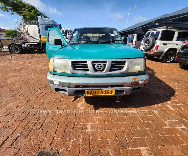 Nissan NP200 2006