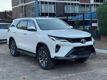 Toyota Fortuner 2023