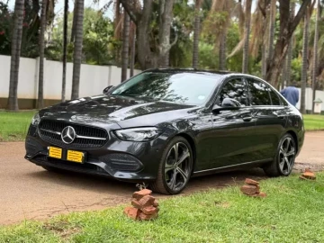 Mercedes Benz C-Class 2023