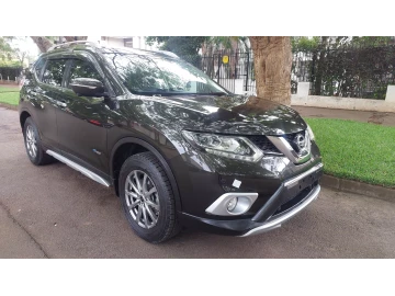 Nissan X-Trail 2015