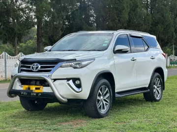 Toyota Fortuner 2017