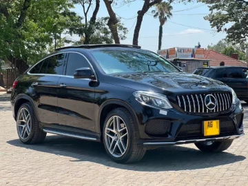 Mercedes Benz GLE 2016