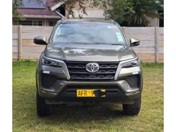 Toyota Fortuner 2021