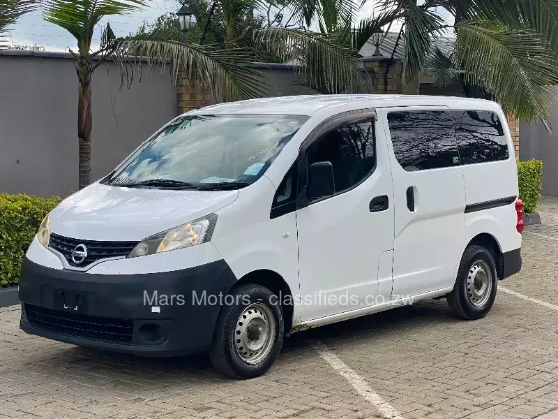 Nissan Vanette 2015