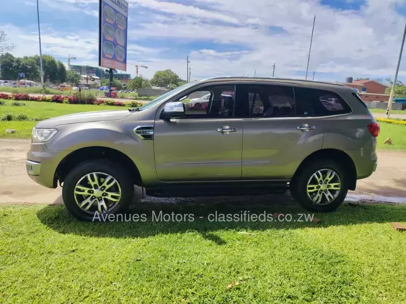 Ford Everest 2016