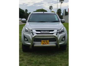 Isuzu KB300 2018