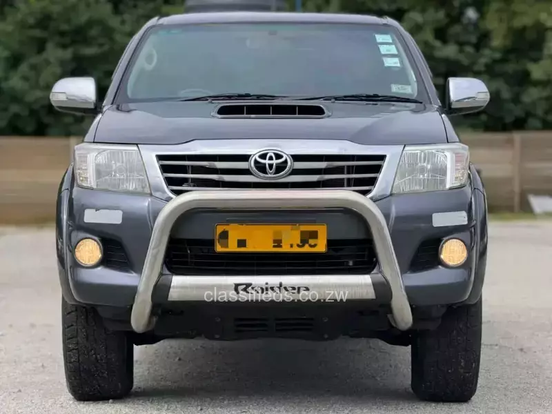 Toyota Hilux 2012