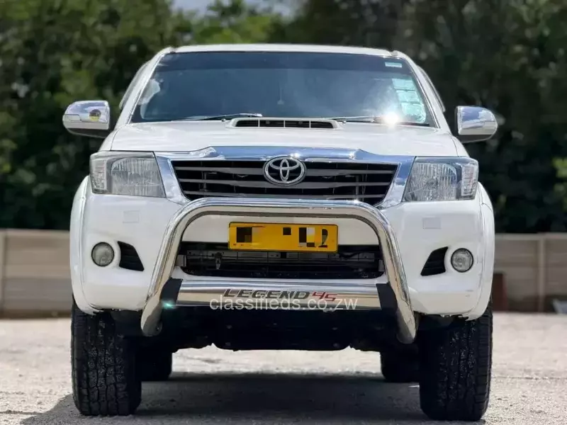 Toyota Hilux 2015