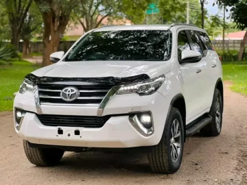 Toyota Fortuner 2020