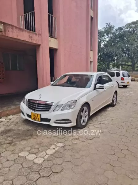 Mercedes Benz E-Class 2012