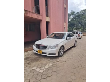 Mercedes Benz E-Class 2012