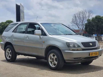 Toyota Harrier 2000