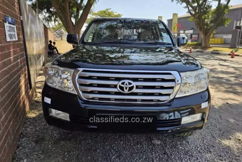 Toyota Land Cruiser 2012