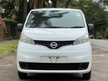 Nissan NV200 2017