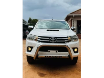 Toyota Hilux 2016