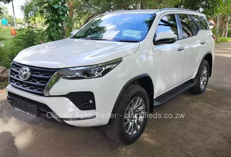 Toyota Fortuner 2022