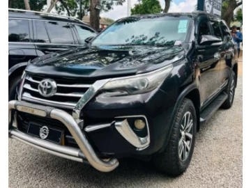 Toyota Fortuner 2017