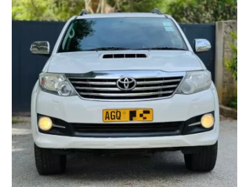 Toyota Fortuner 2014