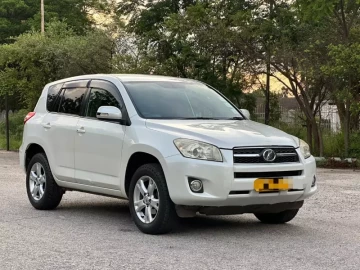 Toyota Rav4 2010