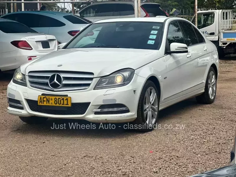 Mercedes Benz C-Class 2012