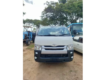 Toyota Hiace 2019