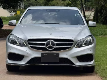 Mercedes Benz 2015