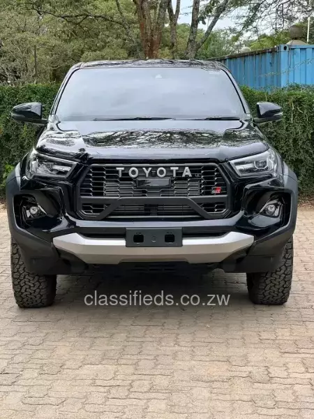 Toyota Hilux 2024