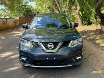 Nissan X-Trail 2016