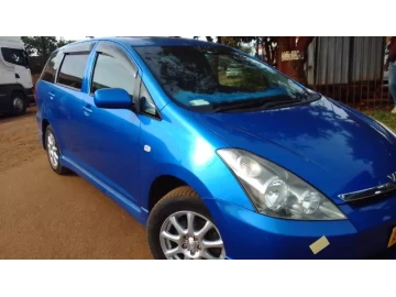 Toyota Wish 2004