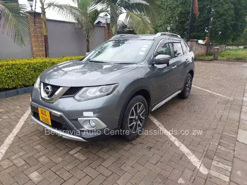 Nissan X-Trail 2015