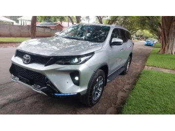 Toyota Fortuner 2023