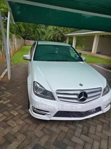 Mercedes Benz C-Class 2012