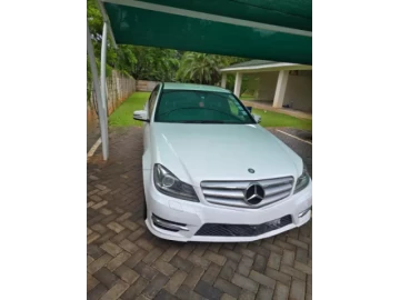 Mercedes Benz C-Class 2012