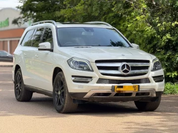 Mercedes Benz GLS 2015