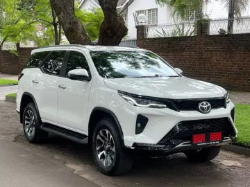 Toyota Fortuner 2023