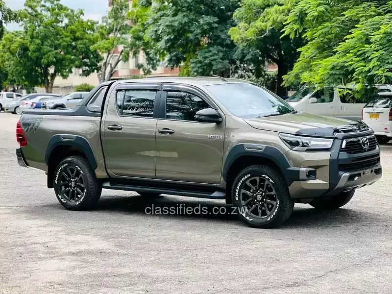 Toyota Hilux 2024