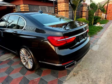 BMW 7 Series 2019